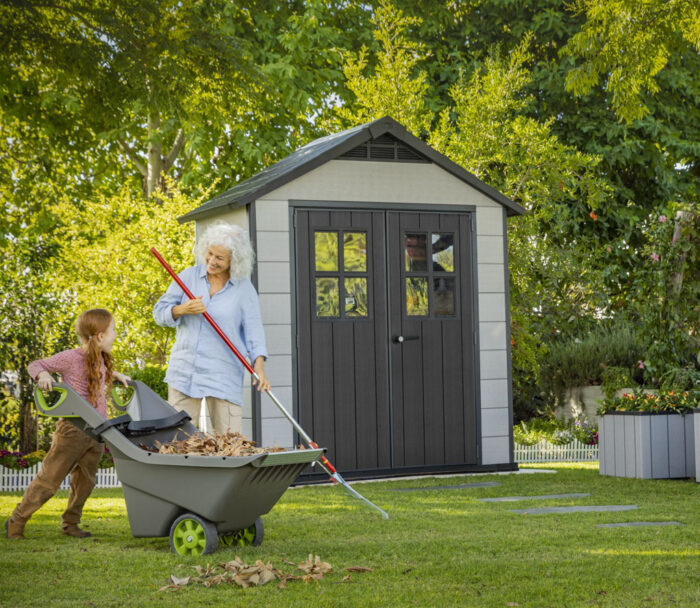 Keter Oakland 754 Outdoor Storage Shed - Image 4